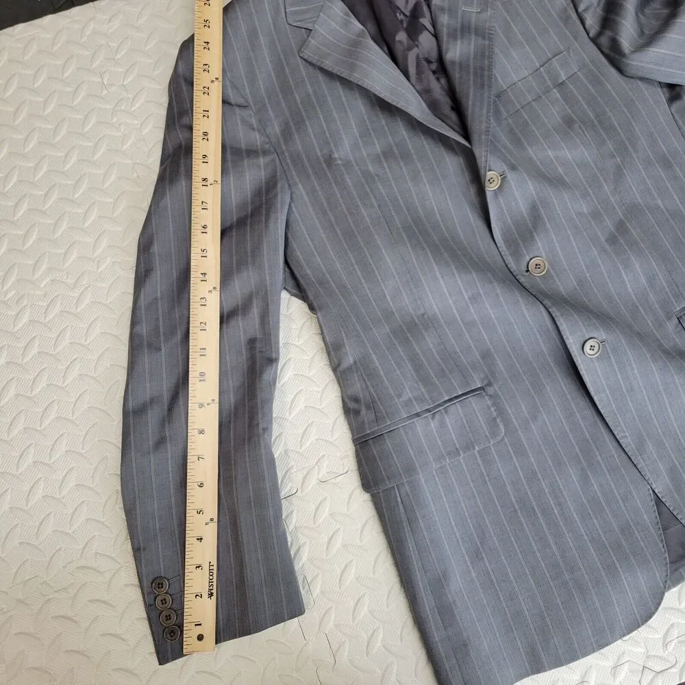 Ermenegildo Zegna Wool Suit‎ Jacket Size 44 RE Gray Pinstriped 